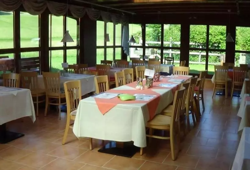 ホテル Familienparadies Reichenhauser