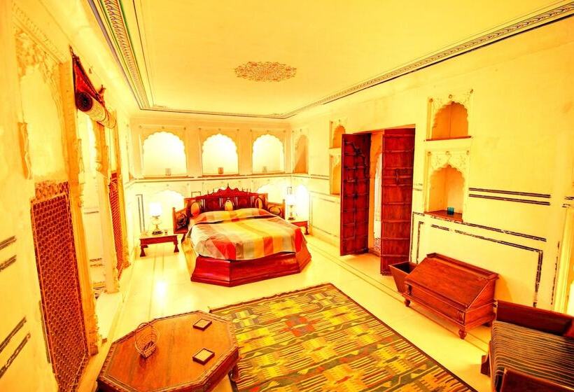 هتل The Fort Pokaran