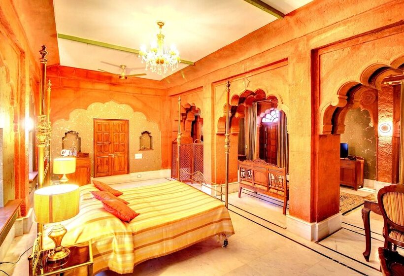 هتل The Fort Pokaran