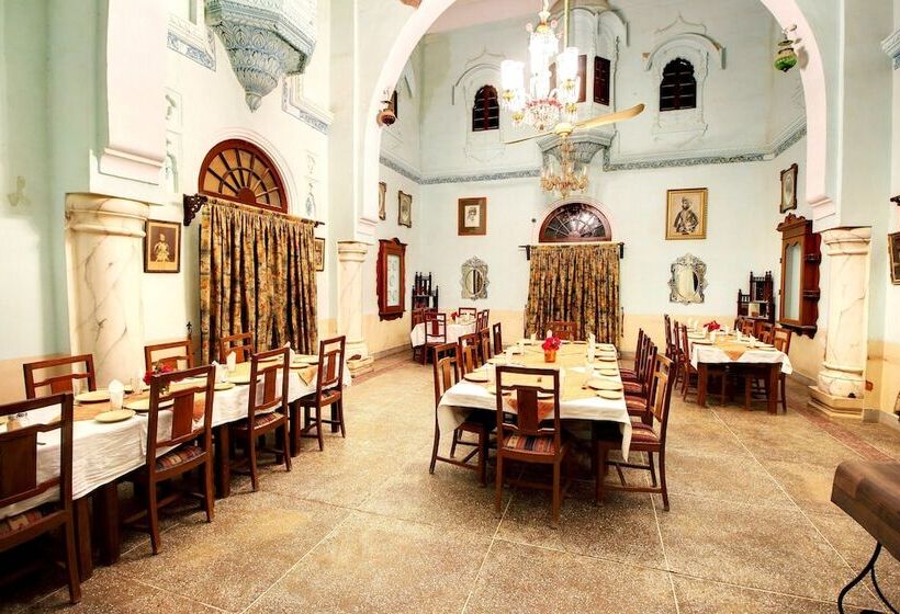 هتل The Fort Pokaran