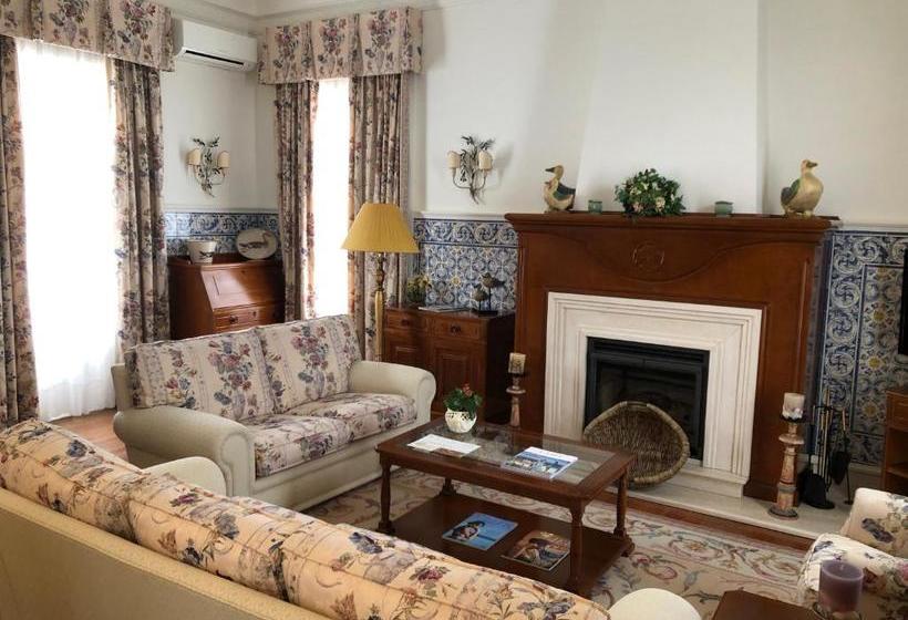 هتل Herdade Dos Grous