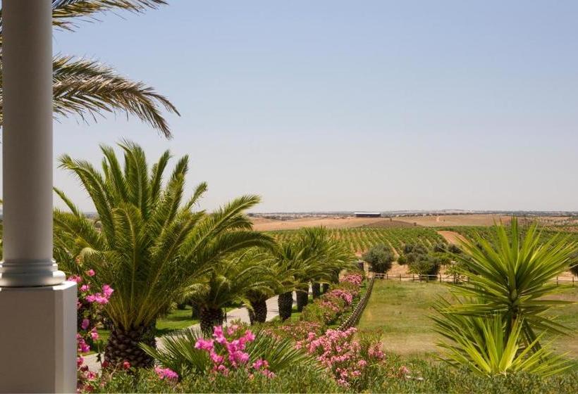 هتل Herdade Dos Grous