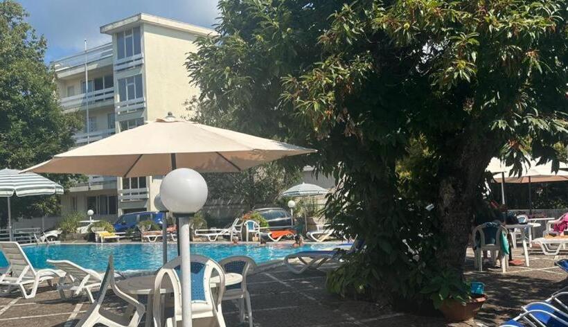 فندق Mondial Park