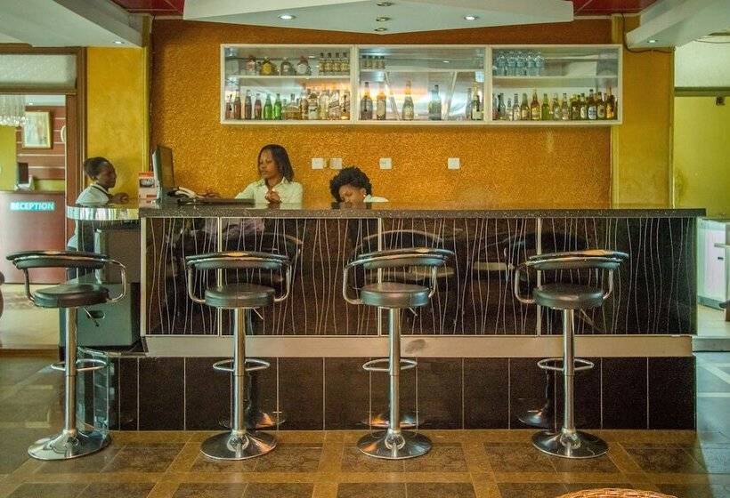 هتل Sal S Boutique