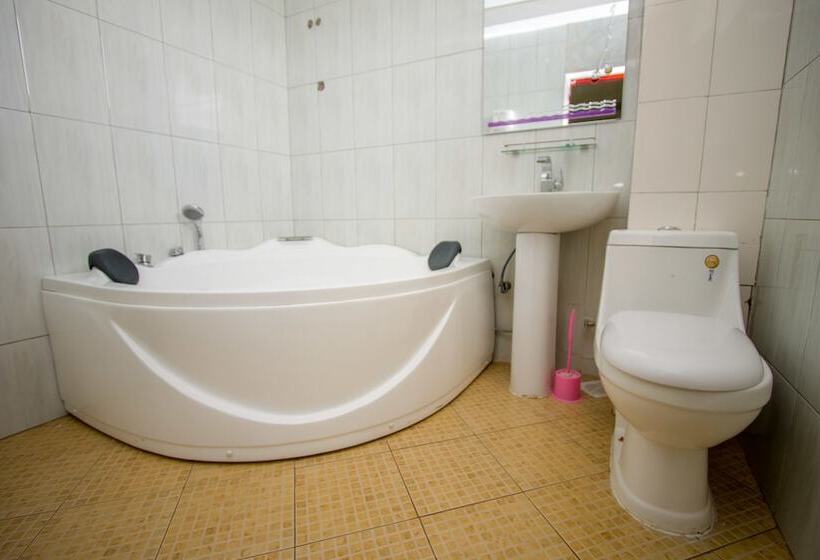 هتل Sal S Boutique