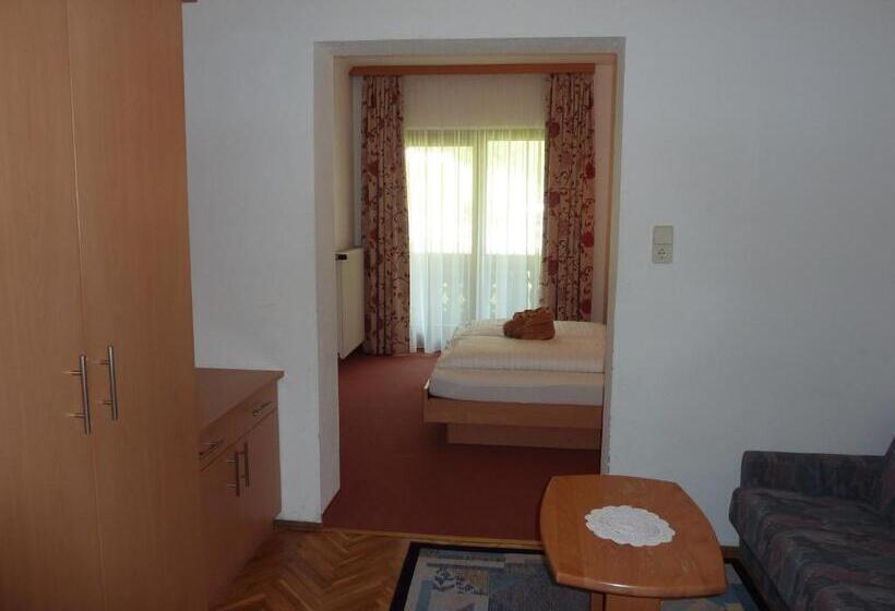 Alpenhotel Badmeister