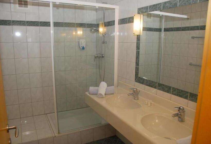 Alpenhotel Badmeister