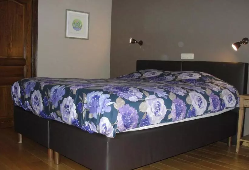 B&b Hedera