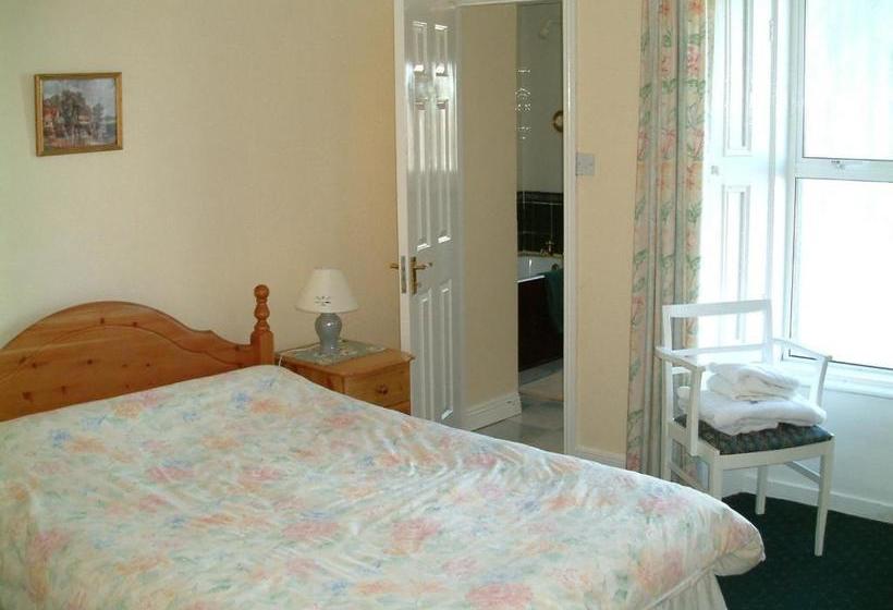 민박 Claremont House