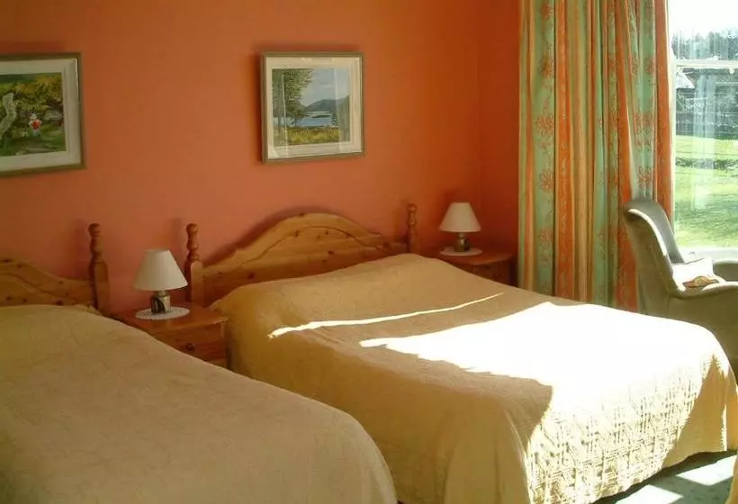 Aamiaismajoitus (B&B) Claremont House