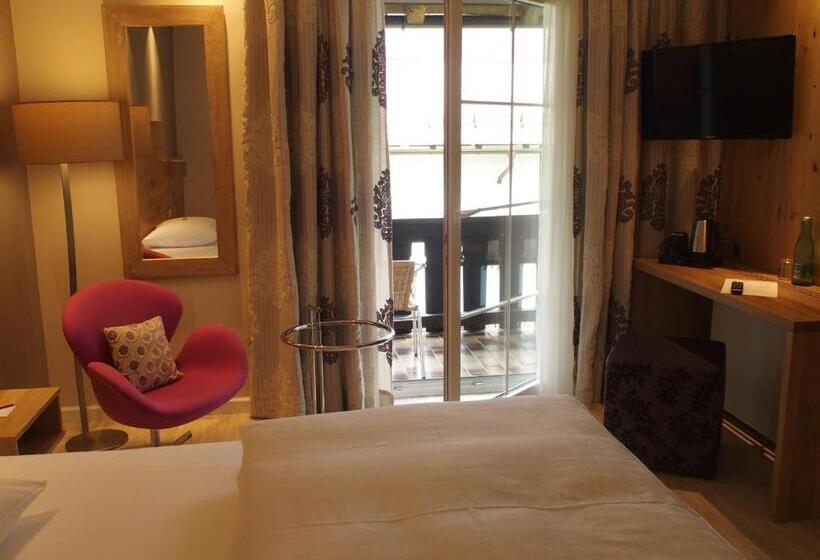 مبيت وإفطار Pension Alpenhof