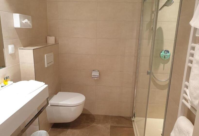 مبيت وإفطار Pension Alpenhof