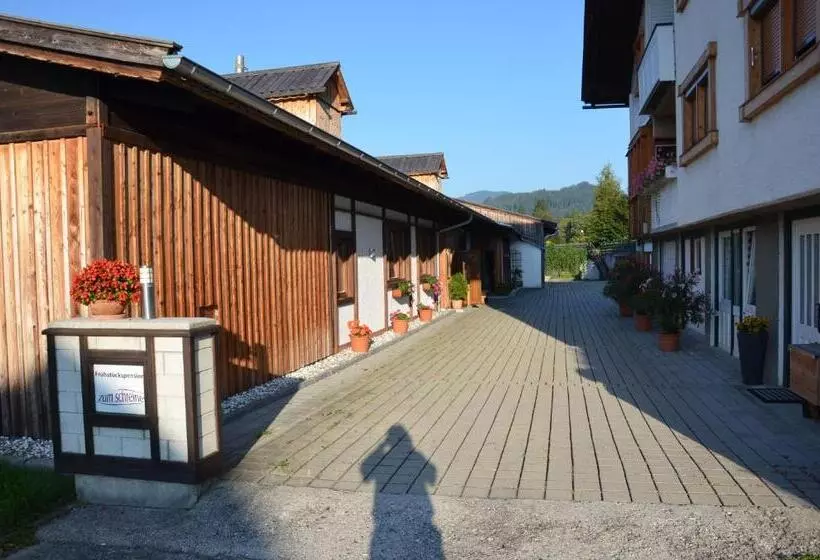 ベッドアンドブレックファースト Pension Zum Schreiner