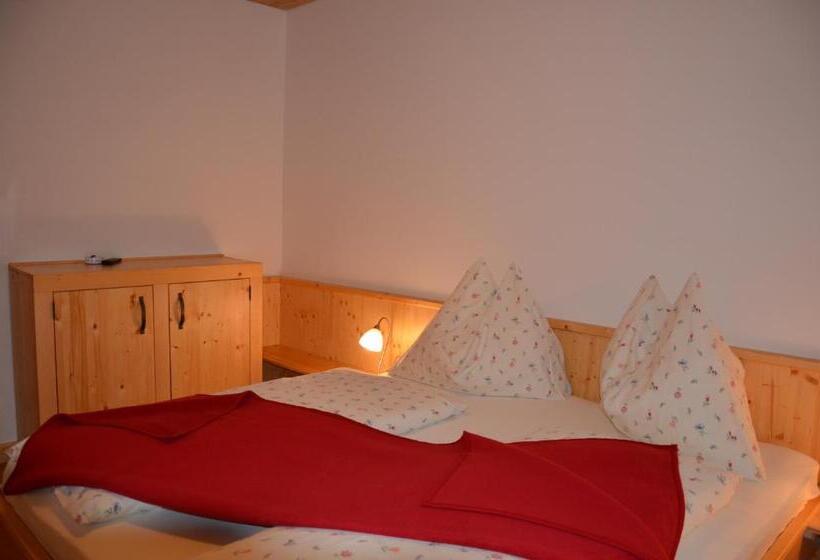 住宿加早餐 Pension Zum Schreiner