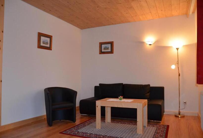 住宿加早餐 Pension Zum Schreiner