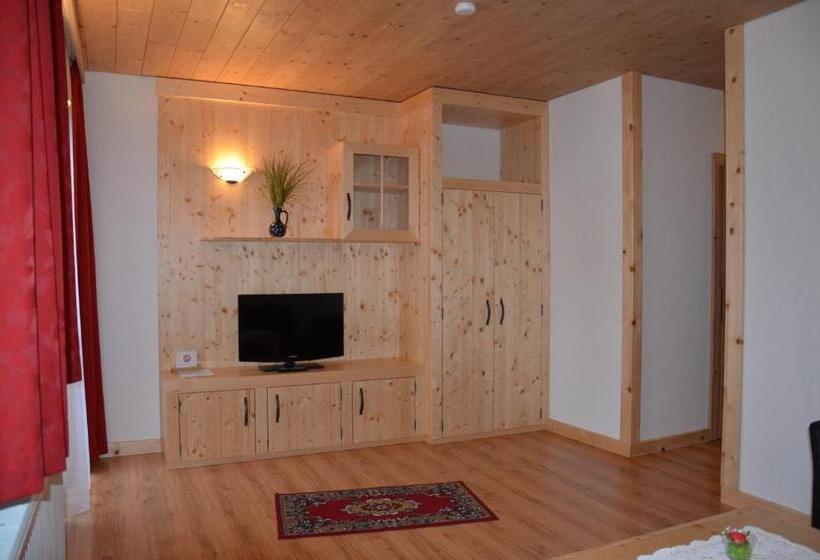 住宿加早餐 Pension Zum Schreiner