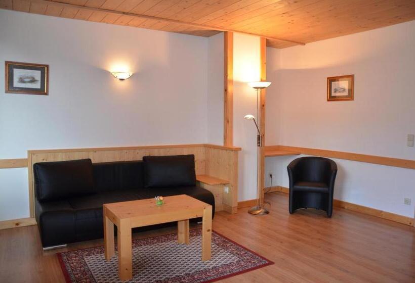 住宿加早餐 Pension Zum Schreiner