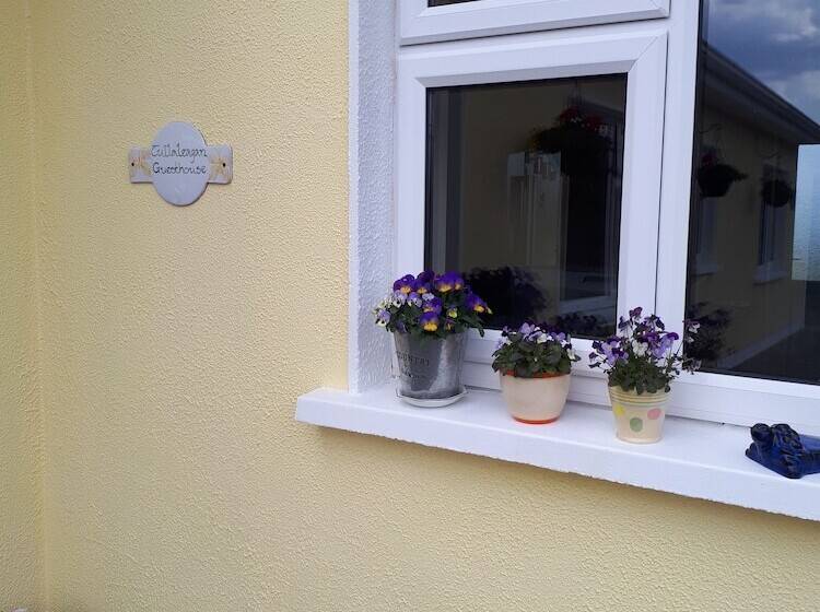 צימר Tullaleagan Guesthouse