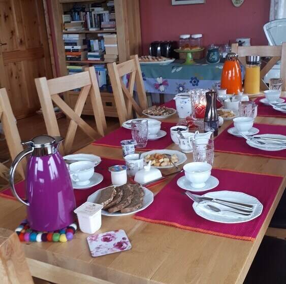 צימר Tullaleagan Guesthouse