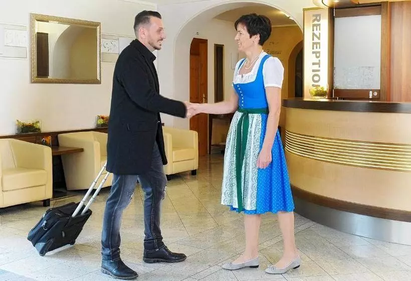 Gasthof Hotel Jägerwirt