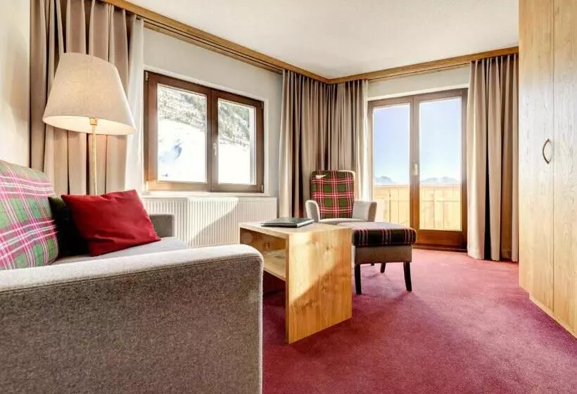 Hotelli Alpenresort Walsertal