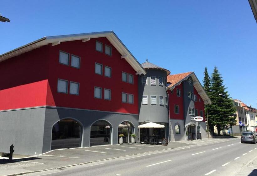 ホテル Café Schatz