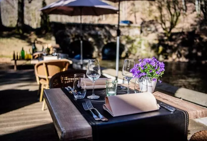 ホテル Hôtel Les Ardillières Du Pont D Oye