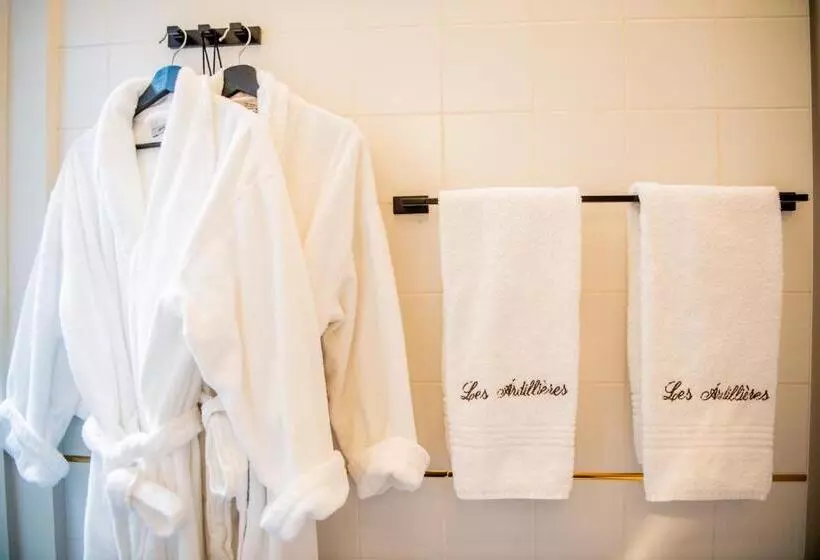 ホテル Hôtel Les Ardillières Du Pont D Oye