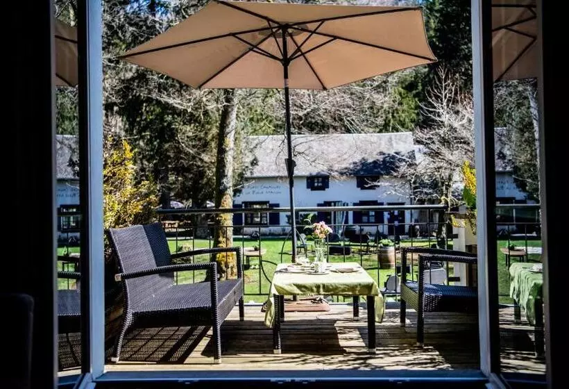 ホテル Hôtel Les Ardillières Du Pont D Oye