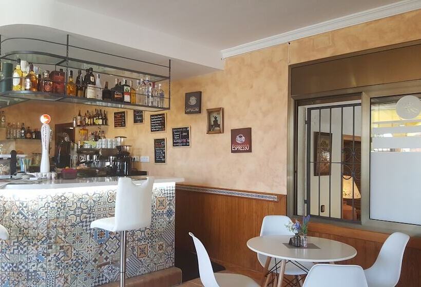 فندق La Nova Tenalla   Adults Only