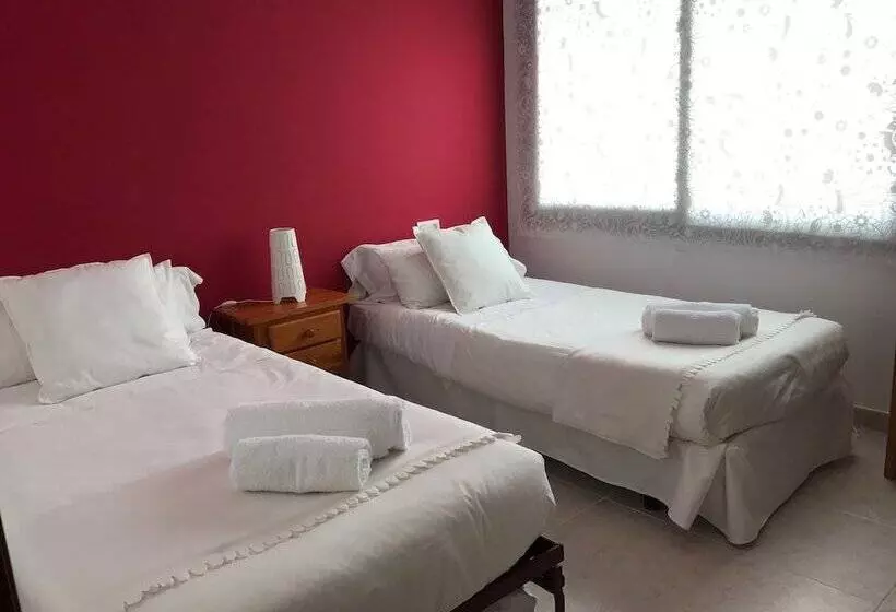 هتل La Nova Tenalla   Adults Only