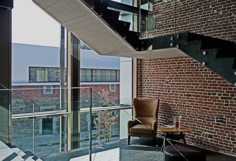 ホテル Domaine De Naxhelet