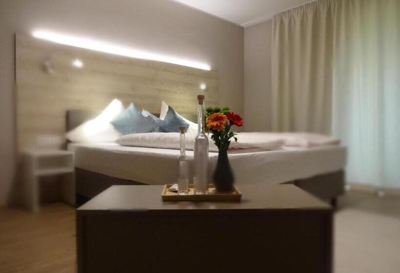 فندق Seegasthof Breineder   Familien & Seminar