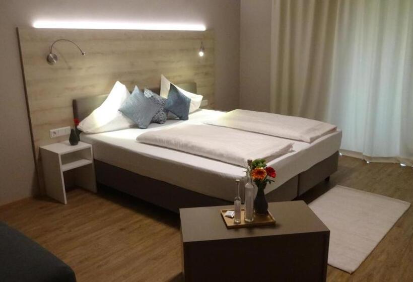 فندق Seegasthof Breineder   Familien & Seminar