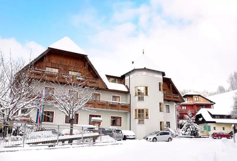 ホテル Seegasthof Breineder   Familien & Seminar
