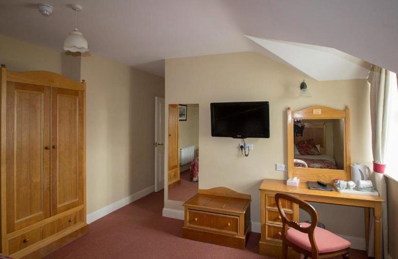 בית מלון כפרי óstán Oileán Acla