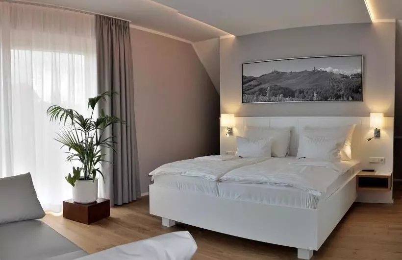 Hotel Weinrefugium Brolli