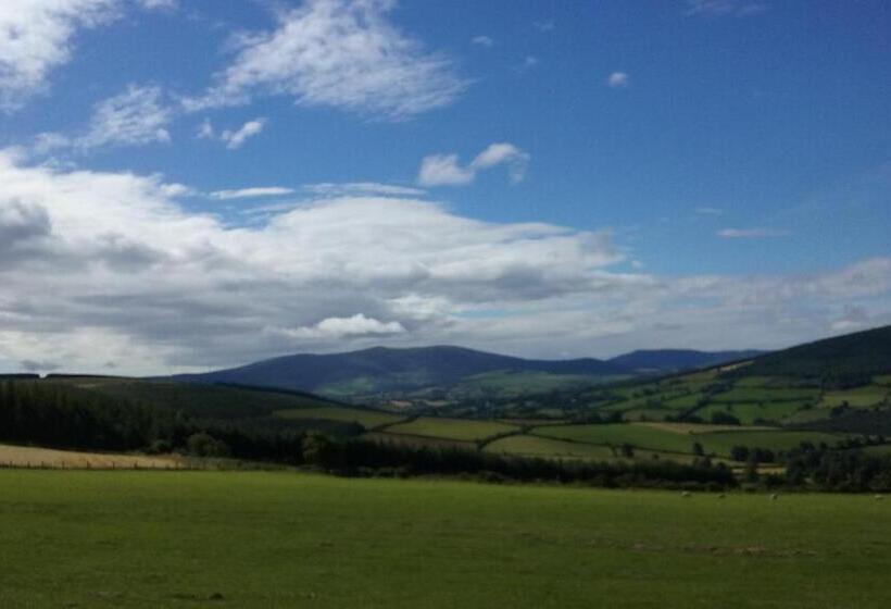 Macreddin Rock Bed & Breakfast