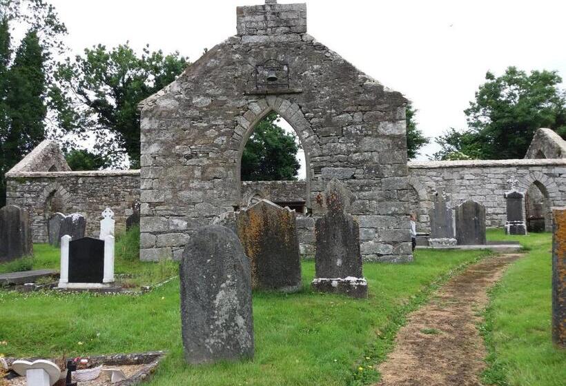 Macreddin Rock Bed & Breakfast