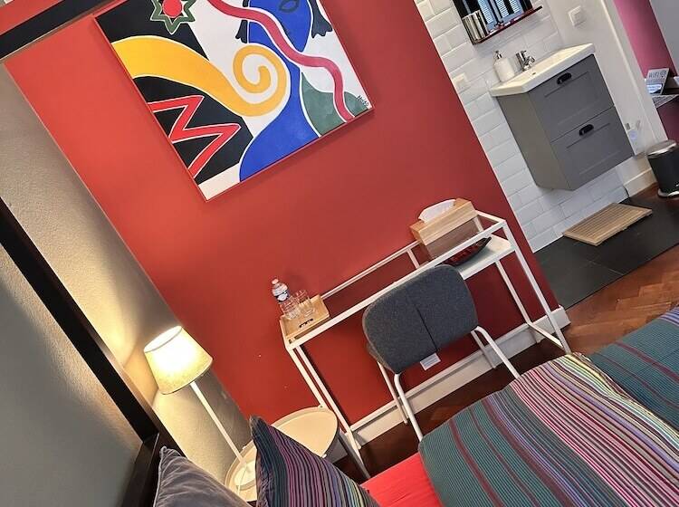 B&b Welcome To My Place