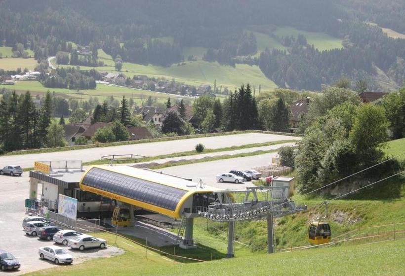 ベッドアンドブレックファースト Haus Mayr