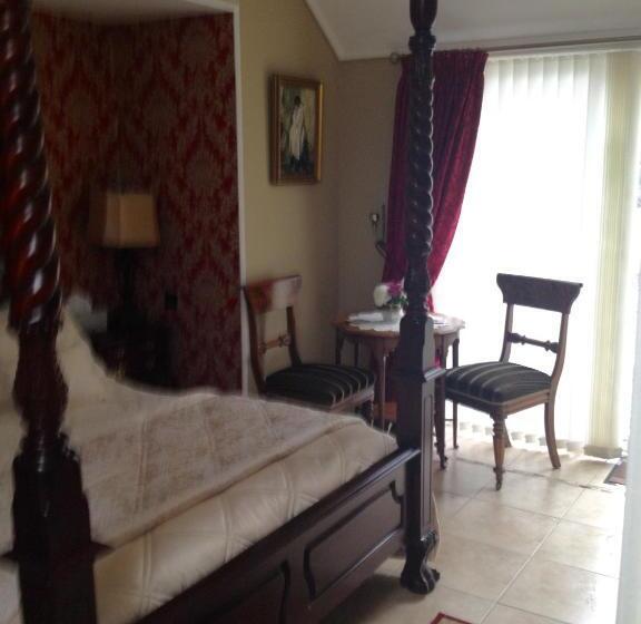 مبيت وإفطار Riverside Lodge