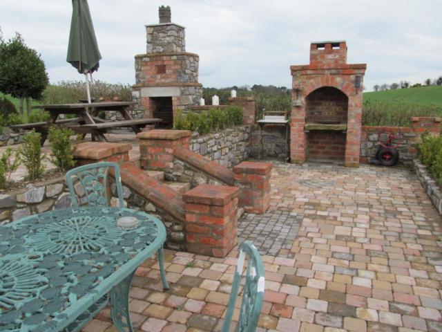 مبيت وإفطار Riverside Lodge