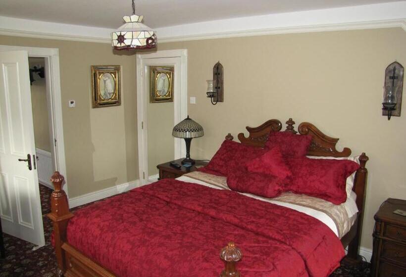 مبيت وإفطار Riverside Lodge