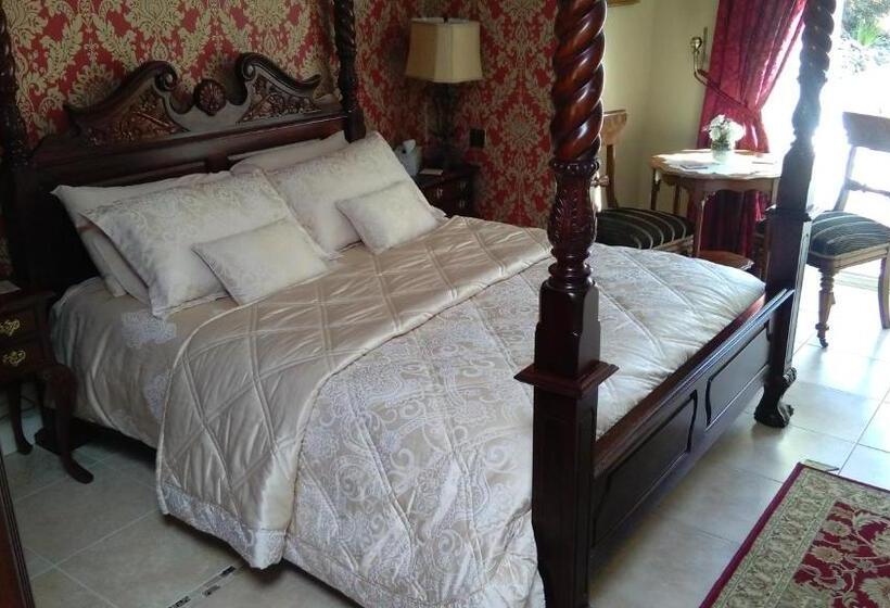 مبيت وإفطار Riverside Lodge