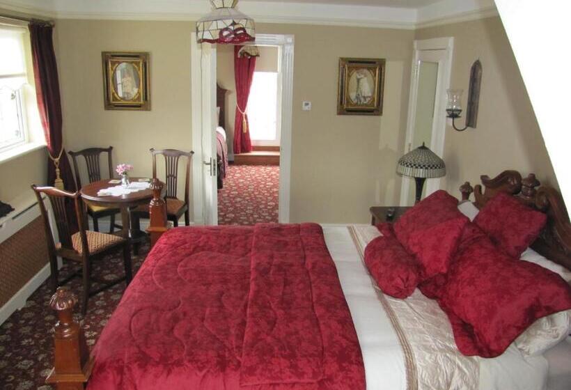 مبيت وإفطار Riverside Lodge