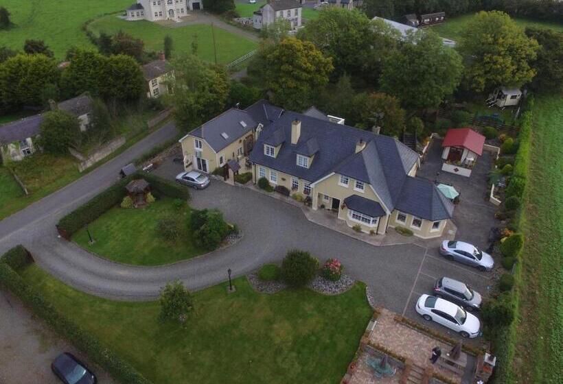 مبيت وإفطار Riverside Lodge