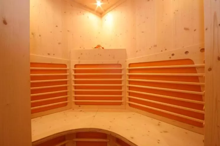 تختخواب و صبحانه Wellness Pension Jagahütt N