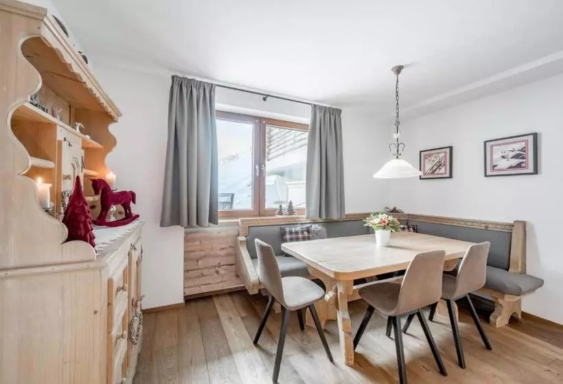 ホテル Bühlhof Appartements