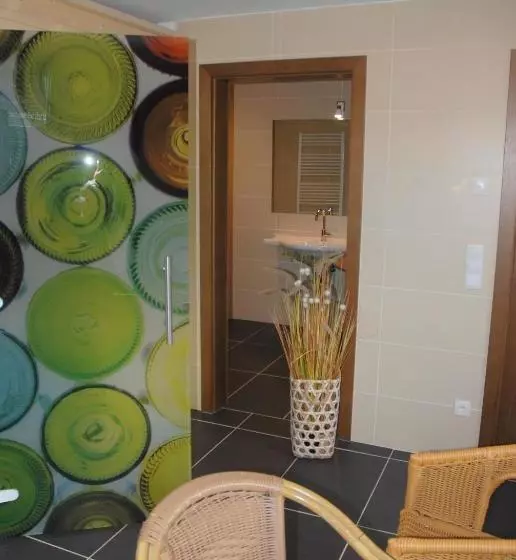 هتل Chalet Ferienhaus Hubertus